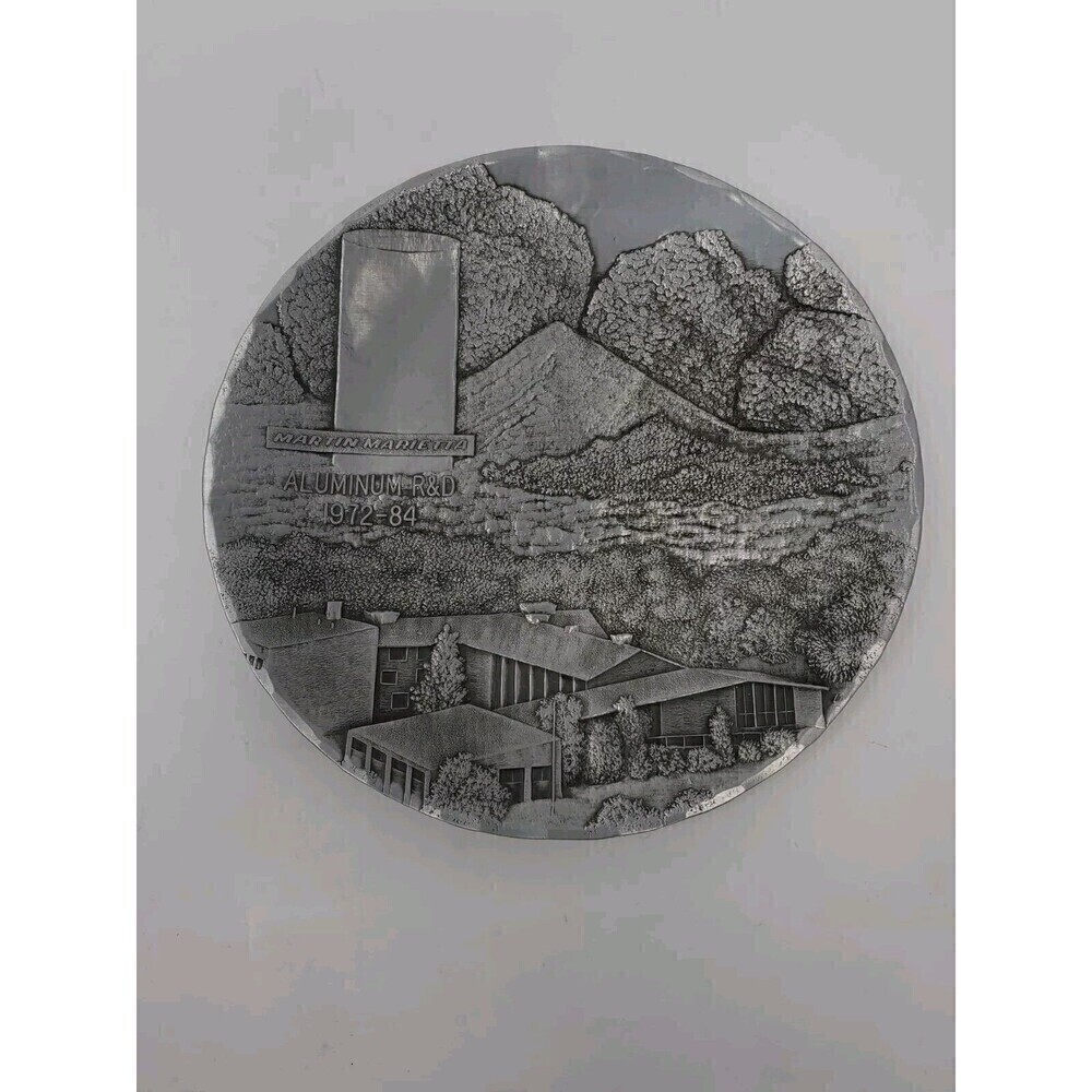 VINTAGE HANDMADE WENDELL AUGUST FORGE MARTIN MARIETTA COLLECTOR'S PLATE ALUMINUM